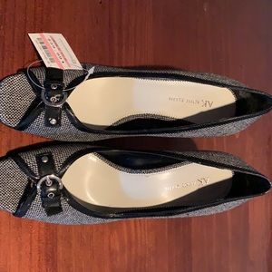 Anne Klein Size 10 Heels